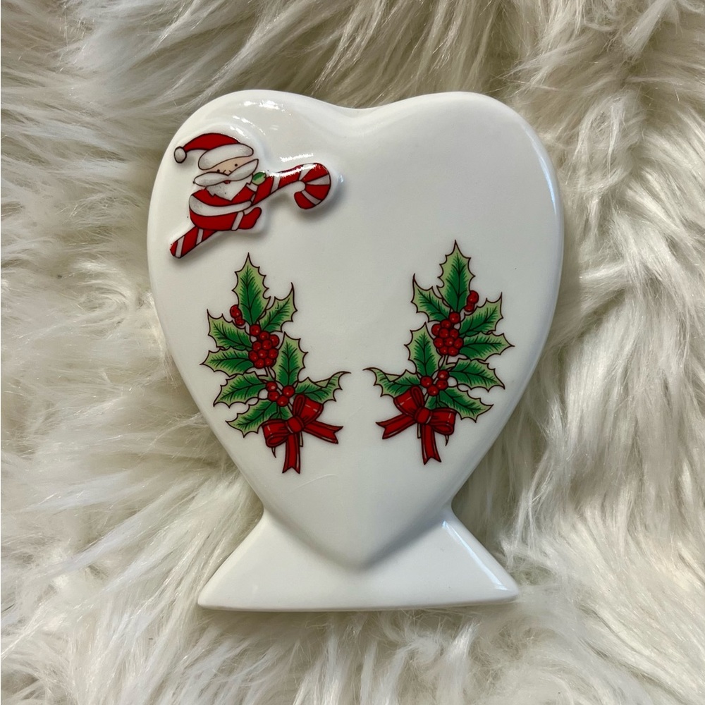 Vintage Christmas Bud Vase Heart Shaped Porcelain Santa Claus Holly Candy‎ Cane